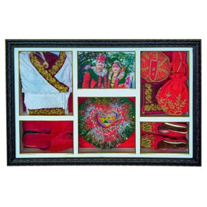 Couple Dress Frame